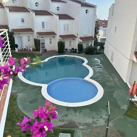 Couples Getaway In Apartament *